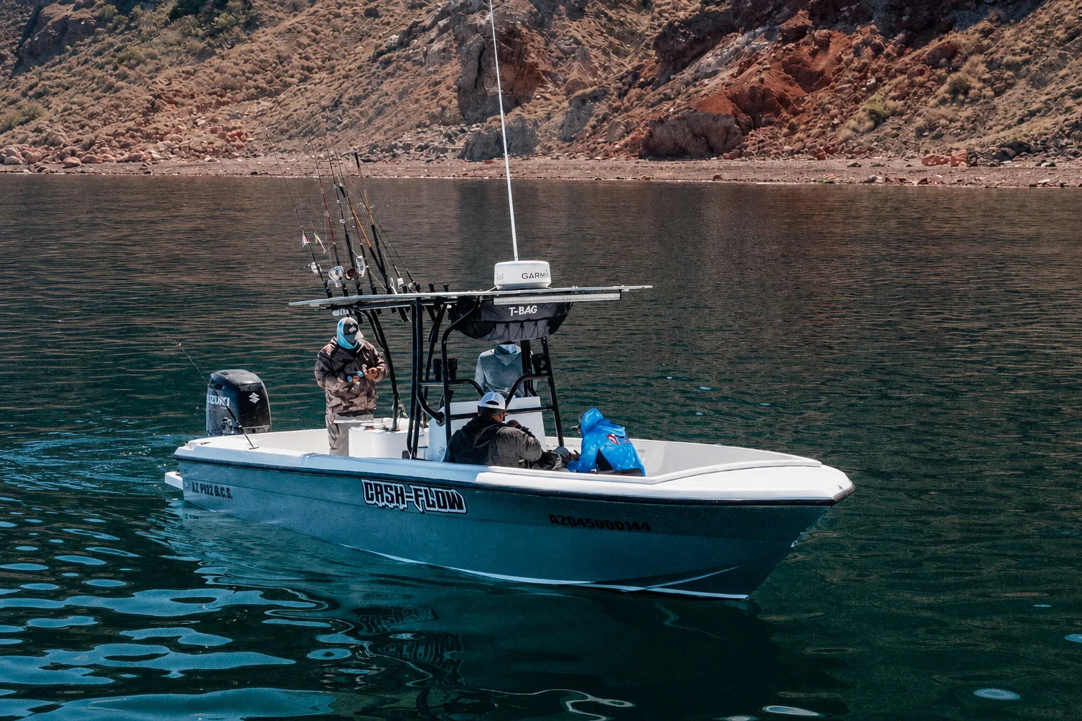 Cash Flow 26-foot Angler center console fishing boat